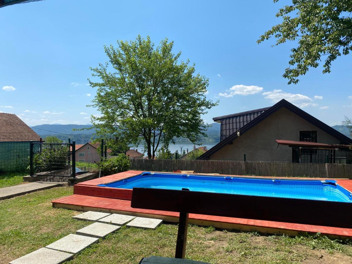 Asja Guest House Lukavac Екстер'єр фото
